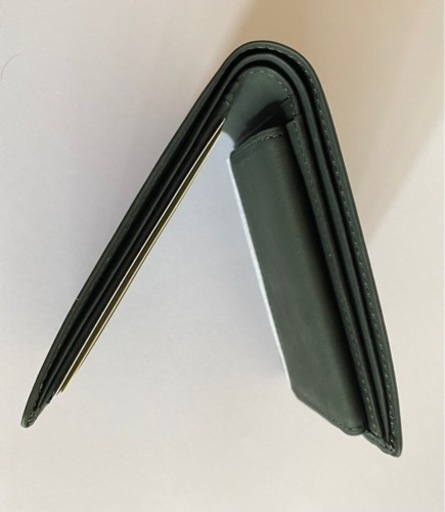 新品未使用　CYPRIS 折畳財布　コイン入れ付き