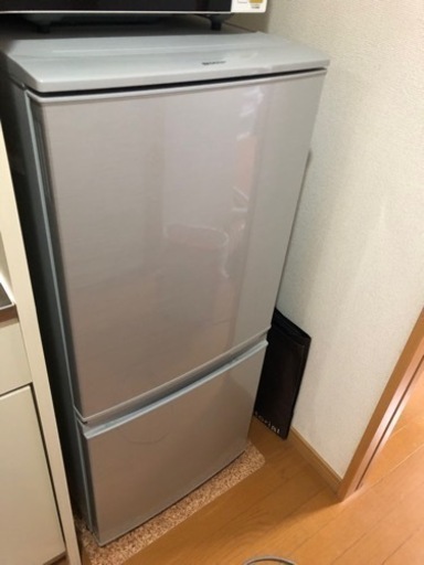 SHARP製　冷蔵庫