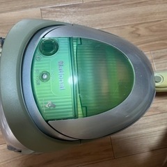 取引中　National掃除機