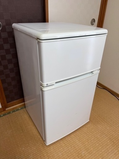 冷凍冷蔵庫　88リットル