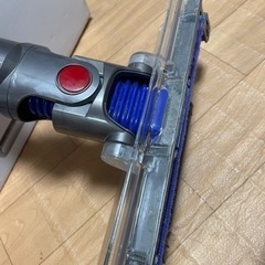 Dyson v11 fluffy掃除機【ジャンク品です】の画像