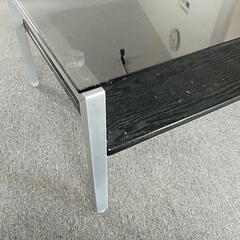 値下げ】ガラステーブルの画像