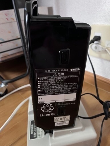 パナソニック　充電器　バッテリー