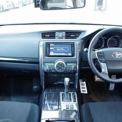 セダンに乗って格好つけちゃう？😎　トヨタ☆マークXの画像