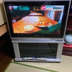 ブラウン管テレビ Panasonic 地上デジタルチューナー内蔵 BS・110度CSデジタルチューナー内蔵 TH-36D50V パナソニック 台付 引き取り限定の画像