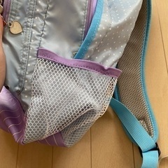 キッズ、女の子リュックの画像