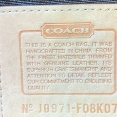 COACHコーチのバック在庫整理中の画像