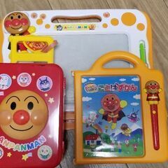 アンパンマン♪おしゃべりいっぱいことばずかん