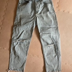 UNIQLO ジーンズ　26