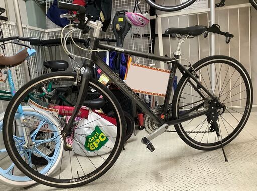 GIANT ロードバイク 自転車 GIANT ESCAPE 28インチ 3×8 24段変速あり Sサイズフレーム グレー【ユーズドユーズ名古屋天白店】J2536