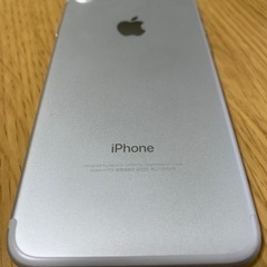 iPhone7 128GB 箱入り イヤホン未使用の画像