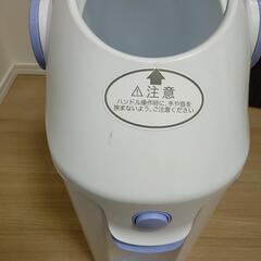 【差し上げます】ピジョン　らくらくおむつポットン　オムツ　ゴミ箱の画像