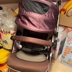 コンビベビーカーの画像