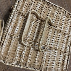 (未使用）お皿とフォークのセットの画像