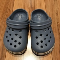 決定済☆【used】ほぼ使用なし美品　15㎝　サンダル　