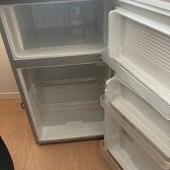 【受け渡し予定者決まりました】冷凍冷蔵庫(2011年製)の画像