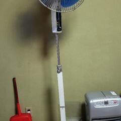 ジャンボ扇風機の画像