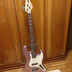 【終了】エレキベース Squier JBASSの画像
