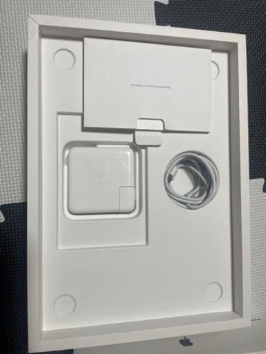 MacBook Pro  13インチ　M1  2020年