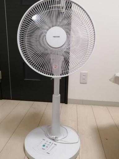 ワンシーズンのみ使用！扇風機/TEKNOS/KI-323DC/ホワイト