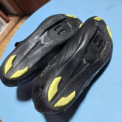 シマノサイクルシューズSH-RT-82の画像