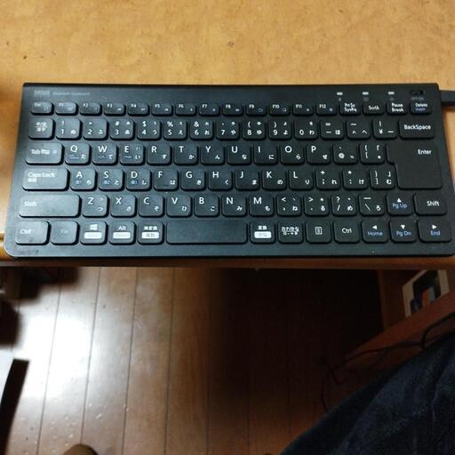 買って殆ど使用せず、ねかしてました。壊れてないです。宜しくです。