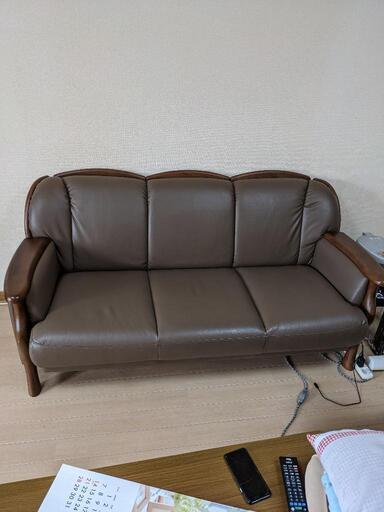 (商談中)★三人掛け本皮ソファー★