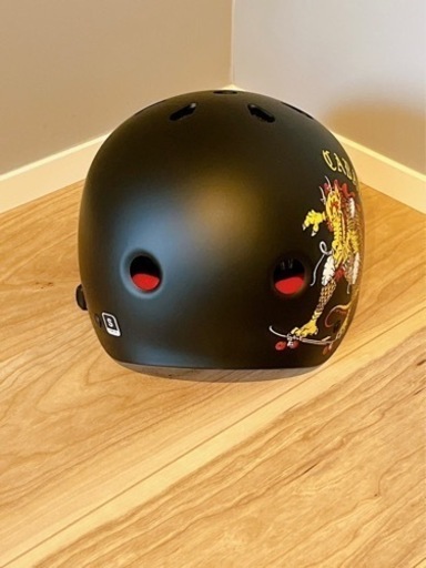 新品　ヘルメット　Sサイズ　スケボー　自転車