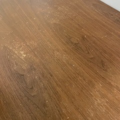 ダイニングテーブルの画像