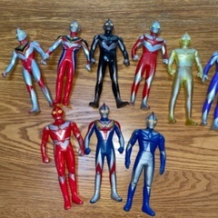 ウルトラマン+怪獣　ソフビまとめ売り32点　レトロ1983年製〜の画像