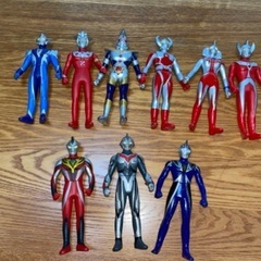 ウルトラマン+怪獣　ソフビまとめ売り32点　レトロ1983年製〜の画像