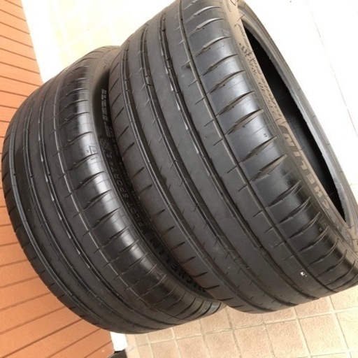 【値下げ】ミシュラン パイロットスポーツ4s 235/40ZR18（2本）