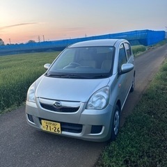 ダイハツミラの画像