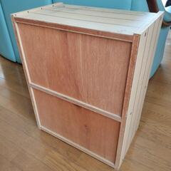 カラーボックス ガラス引戸 扉付きの画像