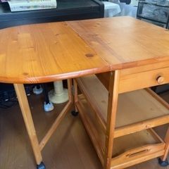 キッチンサイドテーブル