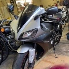 ヤマハ　yzf-r1の画像