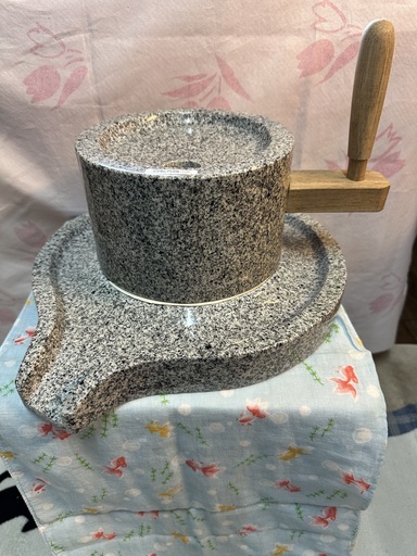 【交渉成立】石臼　ひき臼　御影石　ほぼ未使用