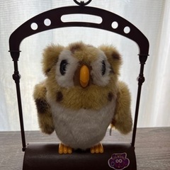 フクロウのしゃべるぬいぐるみ