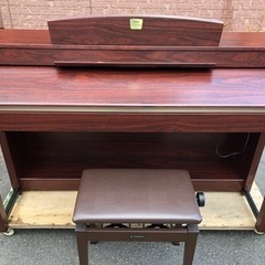 ヤマハ　CLP-370M 木製鍵盤(送料、設置無料)の画像