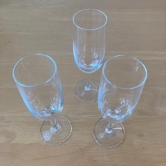 食前酒・ワイン　グラス　デザートの画像