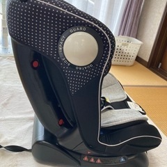 チャイルドシート　ピジョン　オレイユの画像