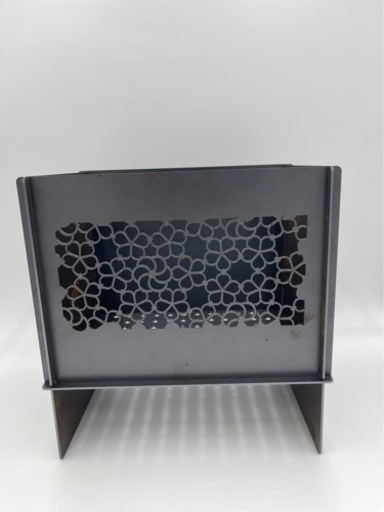 組み立て式　桜模様　焚き火台