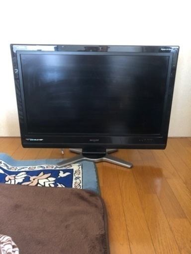 液晶テレビ