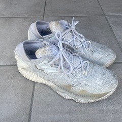 adidas スニーカー boost