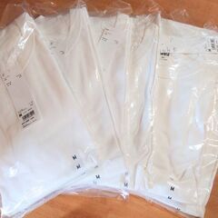 ユニクロ UNIQLO クルーネックT 白 Mサイズ 半袖 新品6着の画像