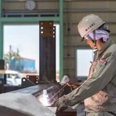 建築鉄骨　工場加工・溶接・CADの画像