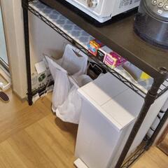 スチールラック　キッチン収納　レンジ台　キッチンカウンターの画像