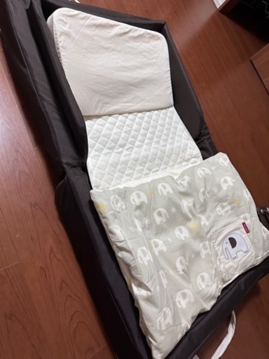 【美品】ファルスカ　コンパクトベッド　ラージ