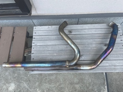 ハーレー エキパイ 触媒なし