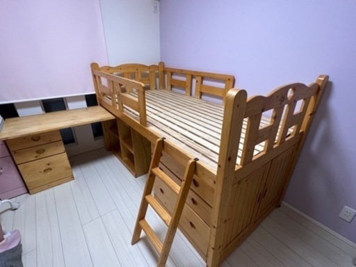 子供机　ベッド